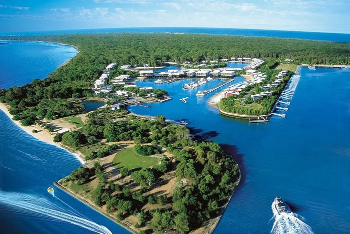 Couran Cove